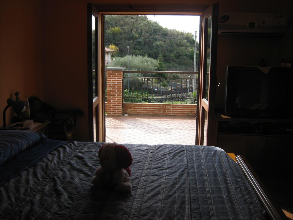 Villa Nina 特雷卡斯塔尼 客房 照片