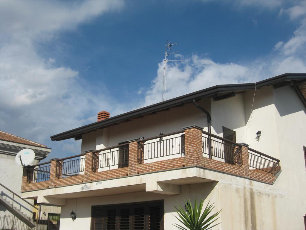 Villa Nina 特雷卡斯塔尼 外观 照片