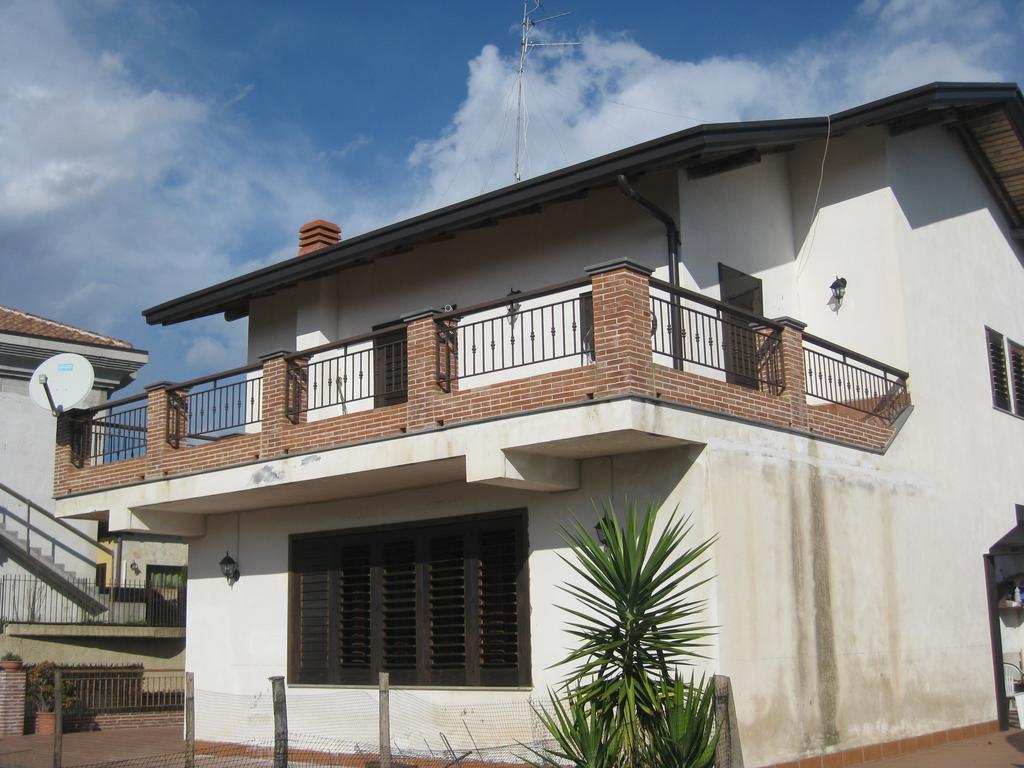Villa Nina 特雷卡斯塔尼 外观 照片