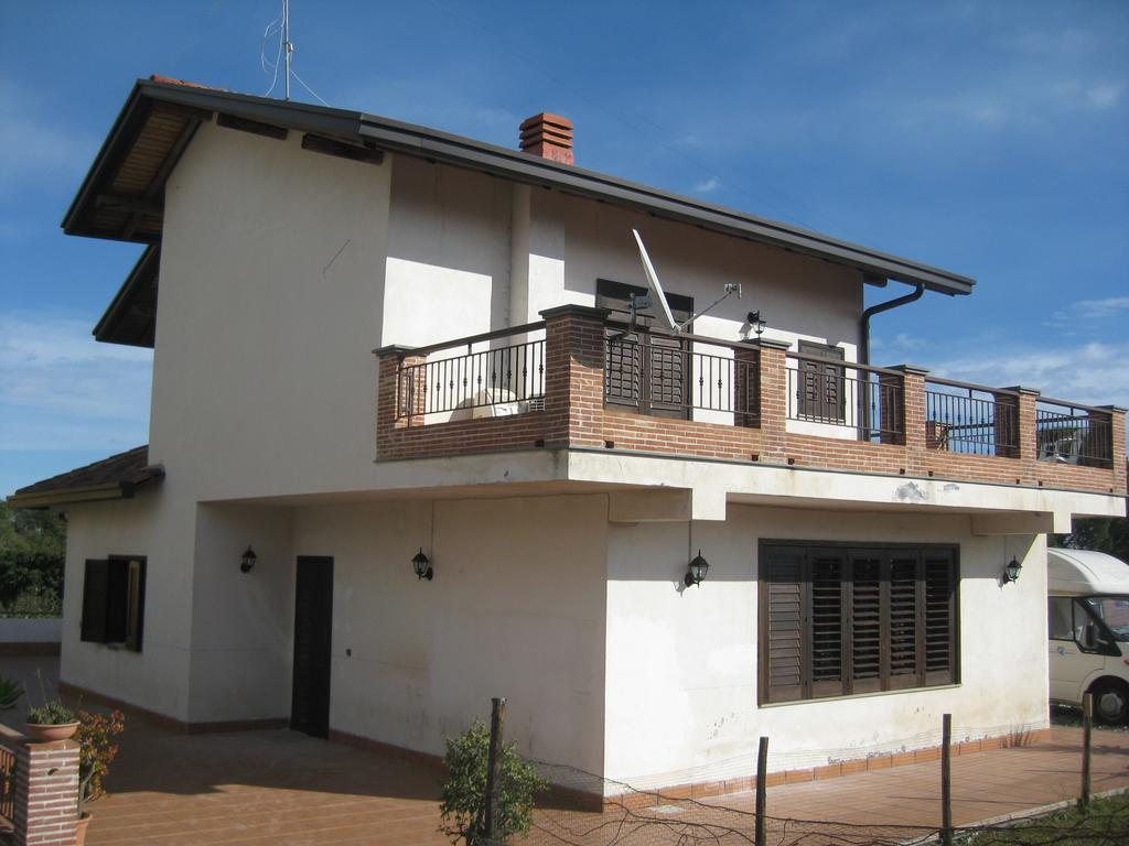 Villa Nina 特雷卡斯塔尼 外观 照片